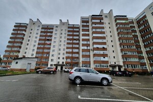 Продаж квартири, Хмельницький, р‑н. Дубове, Симона Петлюри (Купріна) вулиця