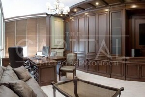 Продается 3-комнатная квартира 100 кв. м в Киеве, Горького улица