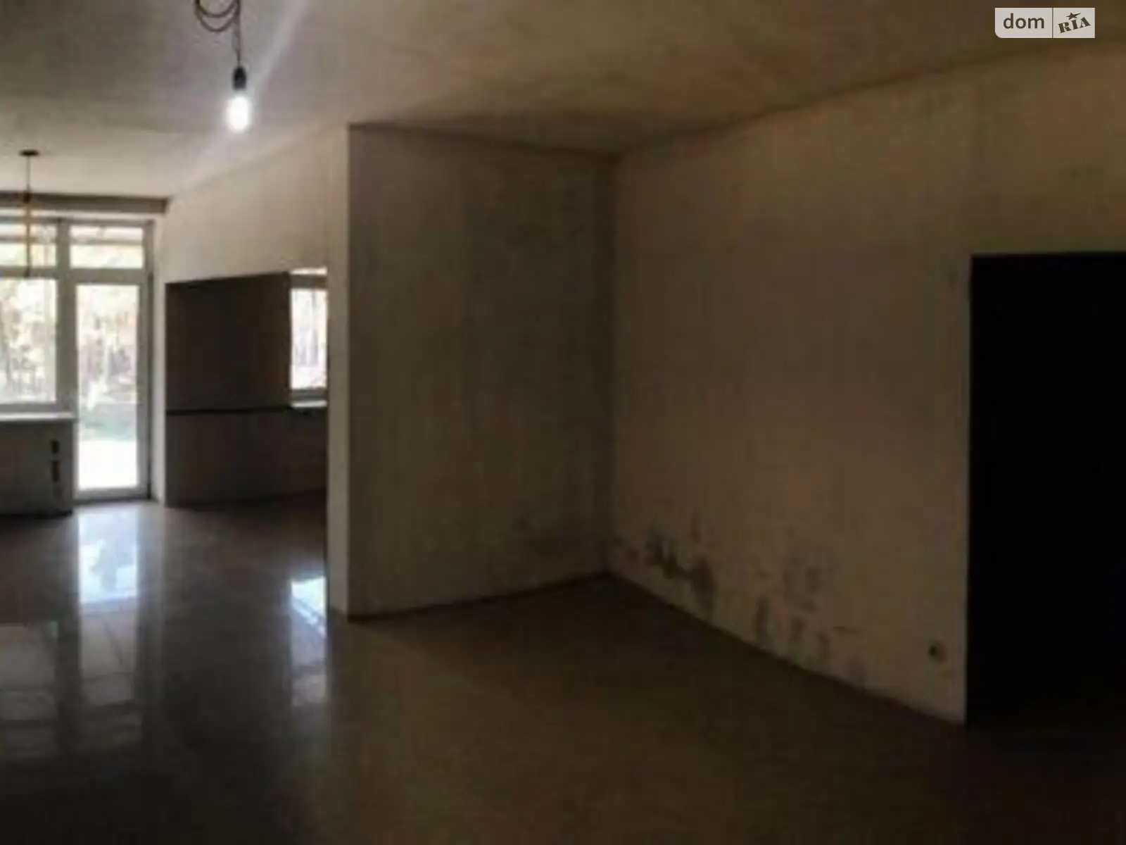 Продается дом на 3 этажа 350 кв. м с подвалом - фото 3