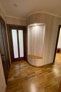 Продается 3-комнатная квартира 42 кв. м в Днепре, ул. Немировича-Данченко