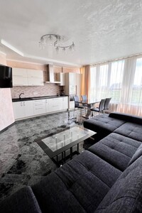 Продается 3-комнатная квартира 86 кв. м в Киеве, цена: 109000 $