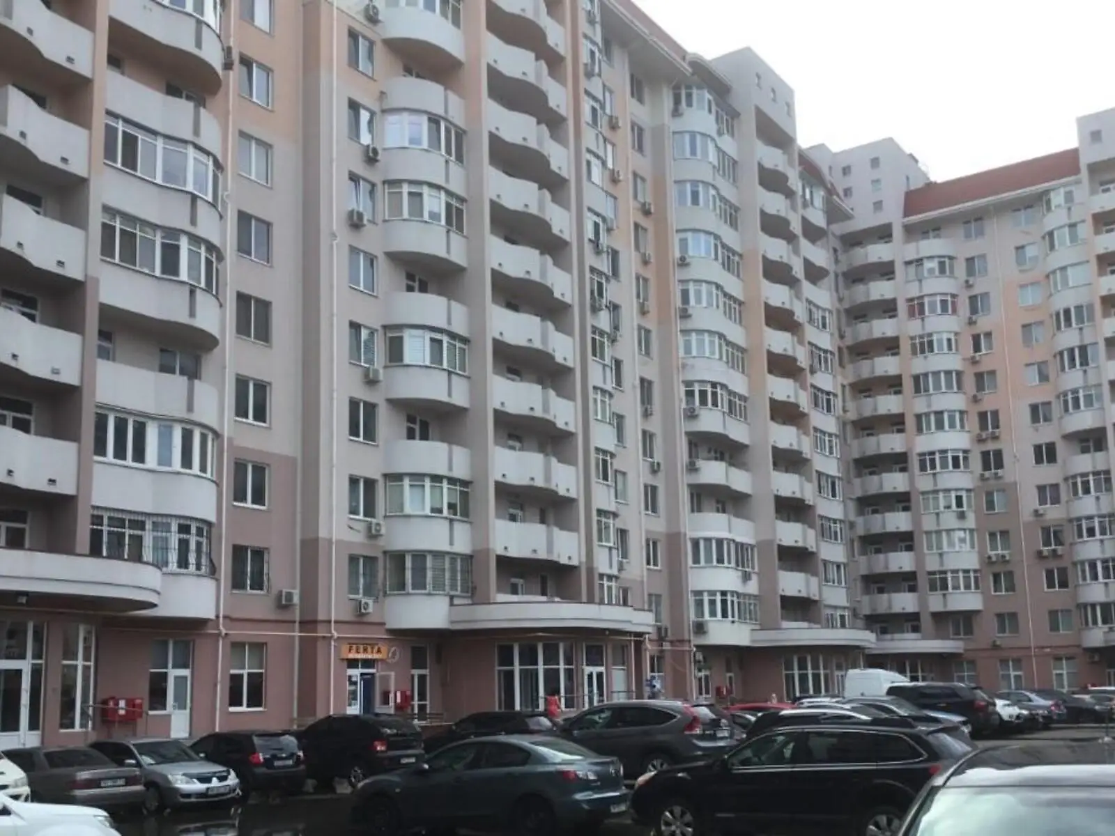 Продается офис 27 кв. м в бизнес-центре, цена: 35000 $