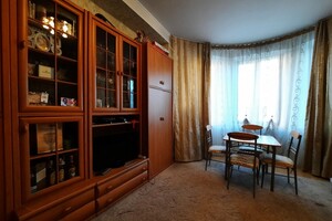 Продажа квартиры, Львовская, Дрогобыч, р‑н. Дрогобыч, Лисенко Миколи, дом 1