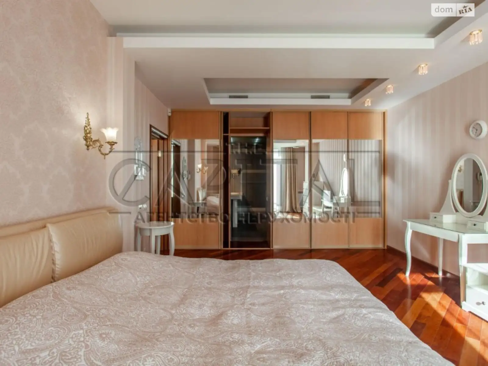Сдается в аренду 3-комнатная квартира 144 кв. м в Киеве - фото 2