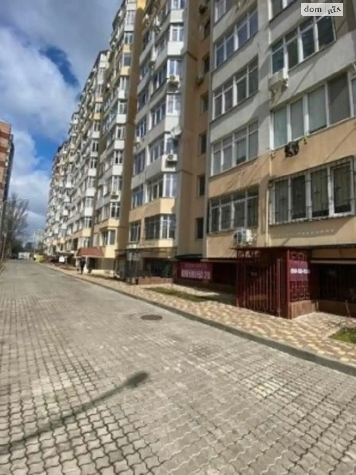 Продается офис 112.7 кв. м в бизнес-центре, цена: 100000 $