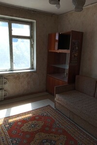 Продается 1-комнатная квартира 17 кв. м в Днепре, Антоновича Владимира (Свердлова) улица