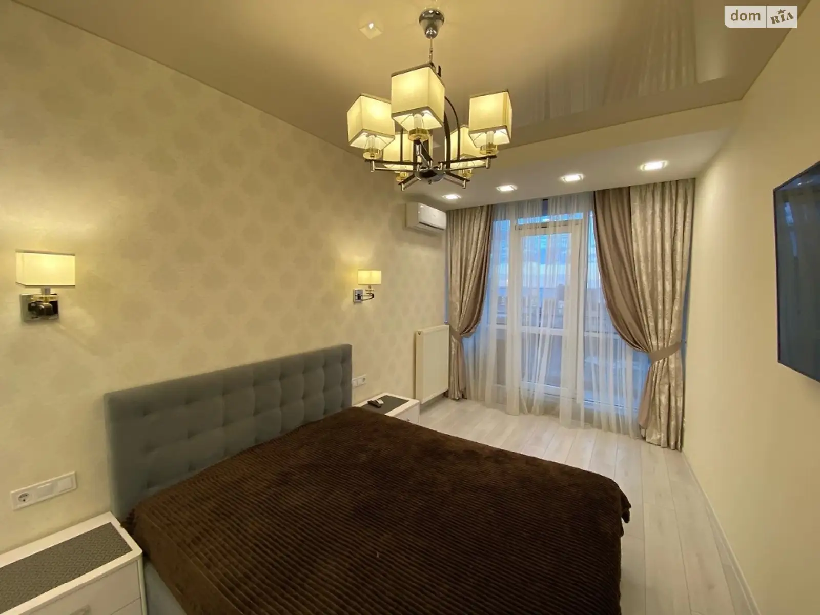 Сдается в аренду 2-комнатная квартира 45 кв. м в Одессе, цена: 450 $