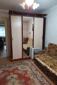 Сдается в аренду 2-комнатная квартира 46 кв. м в Николаеве, Крылова улица