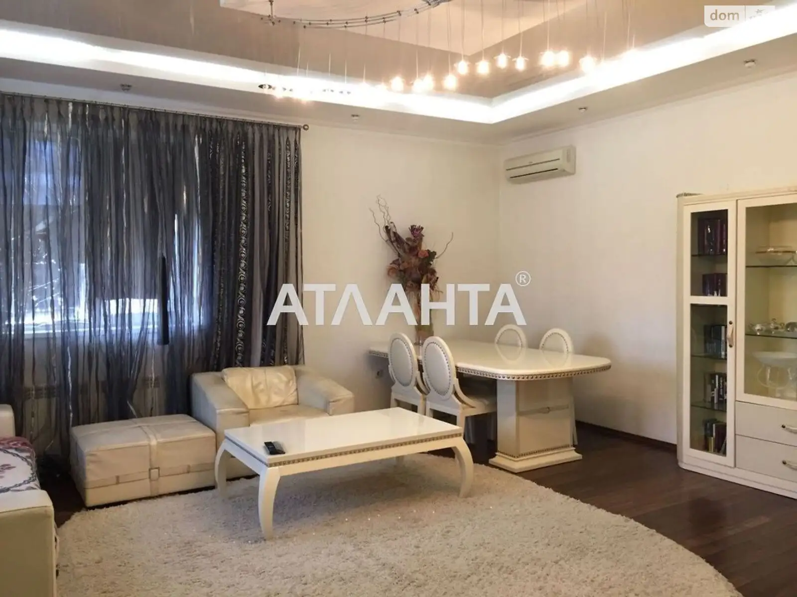 Продается дом на 3 этажа 333 кв. м с террасой, цена: 415000 $ - фото 1