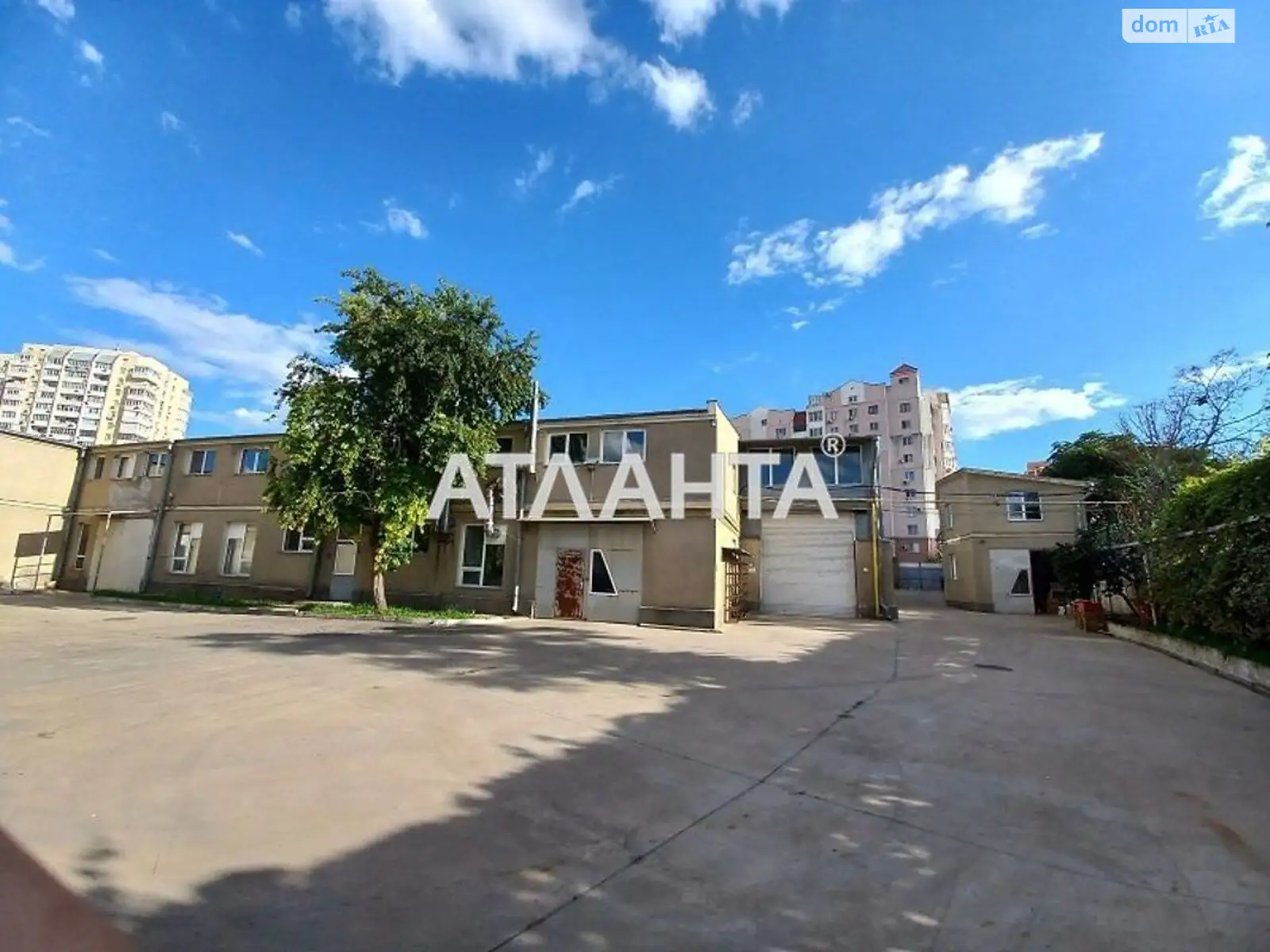 Продается офис 2963 кв. м в бизнес-центре, цена: 1390000 $ - фото 1