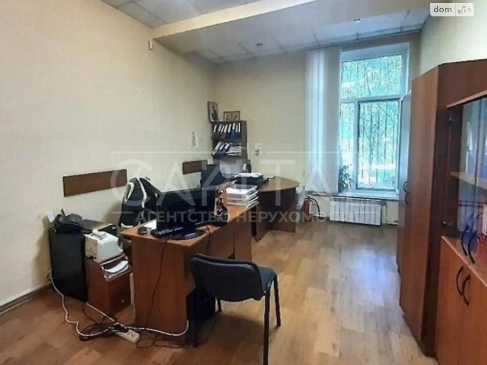 Продается офис 100 кв. м в бизнес-центре - фото 2