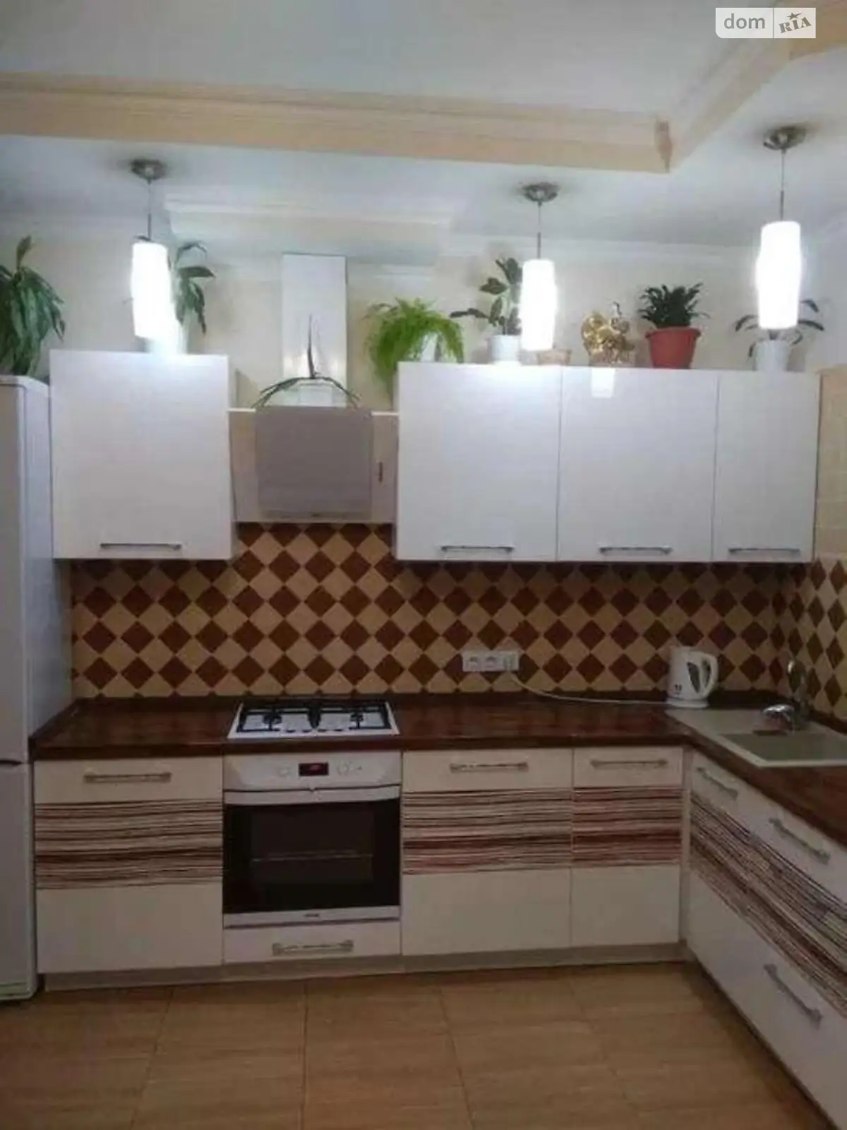 Продается 1-комнатная квартира 50 кв. м в Одессе - фото 3