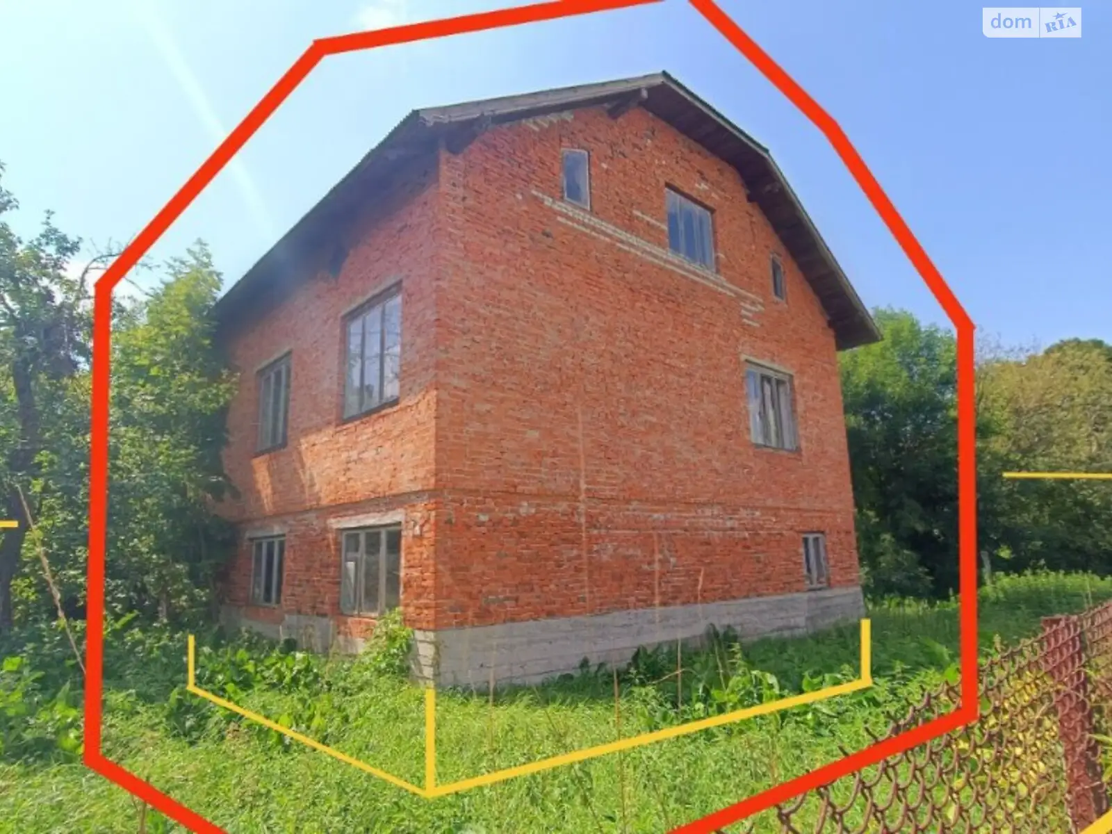 Продается дом на 2 этажа 300 кв. м с камином, цена: 14950 $ - фото 1