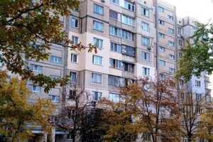 Продается 2-комнатная квартира 51 кв. м в Киеве, Академика Королева улица