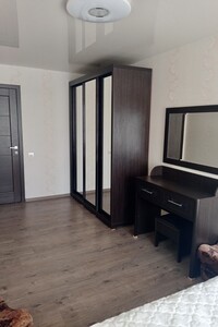 Довгострокова оренда квартири, Кропивницький, р‑н. Фортечний, Яновського вулиця, буд. 522