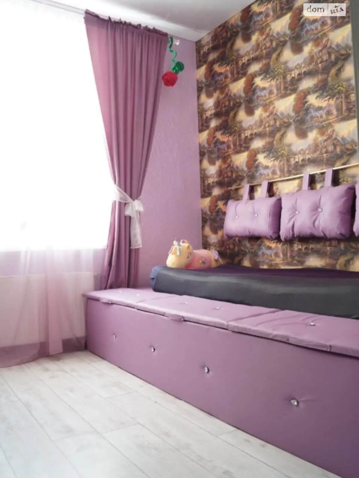 Продается 2-комнатная квартира 42.4 кв. м в Одессе, ул. Михаила Грушевского