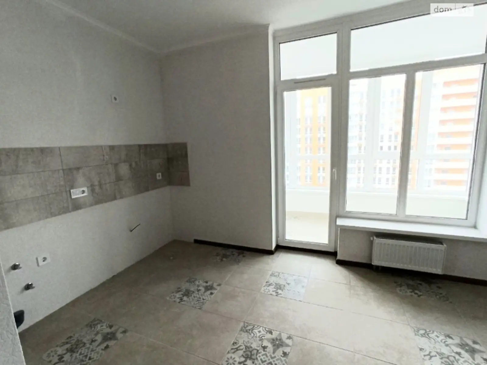 Продается 2-комнатная квартира 62 кв. м в Киеве, просп. Берестейский(Победы), 65Б