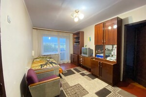Продается 2-комнатная квартира 42.4 кв. м в Виннице, Коцюбинского проспект