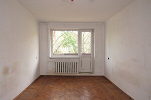 Продается 1-комнатная квартира 33 кв. м в Виннице, Юности проспект