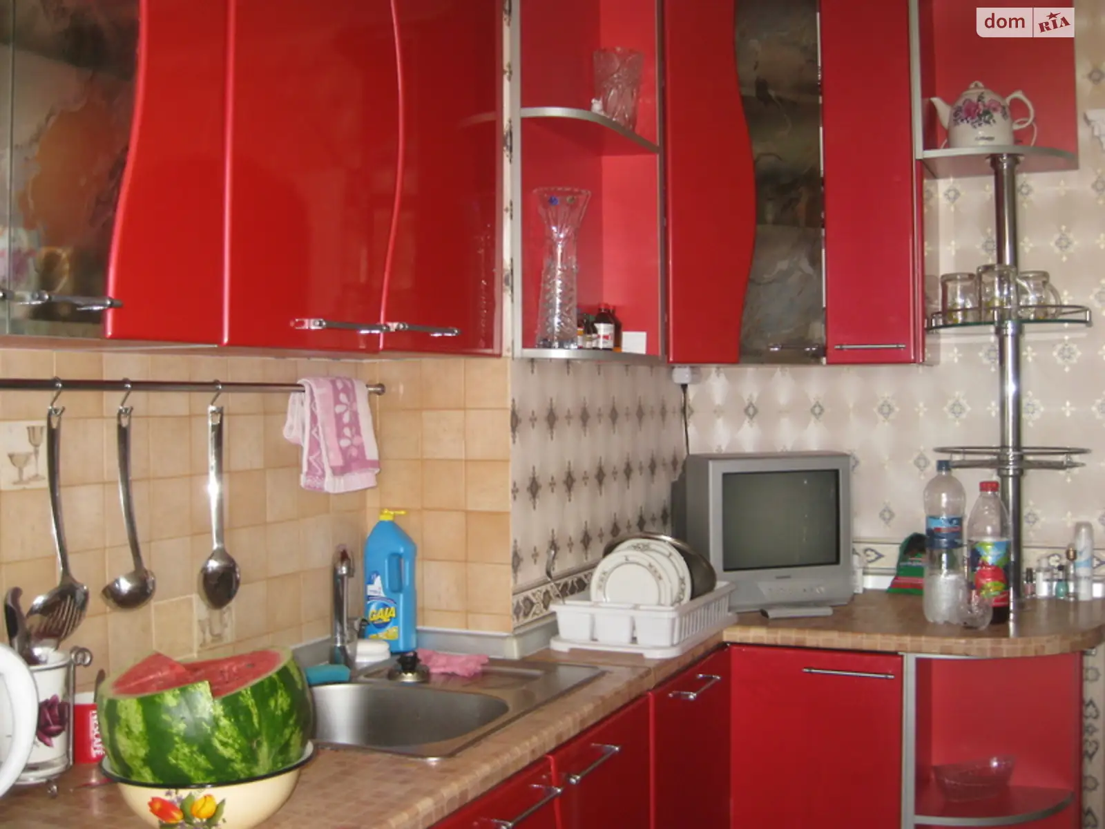 Продается 3-комнатная квартира 70 кв. м в Одессе, ул. Владимира Высоцкого, 18