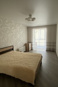 Сдается в аренду 2-комнатная квартира 65 кв. м в Луцке, цена: 14000 грн