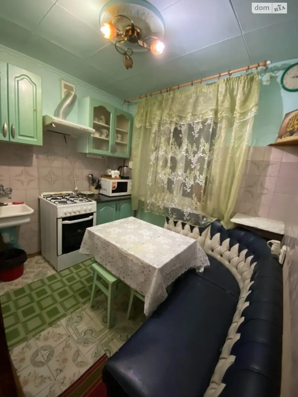 Продается 3-комнатная квартира 55.7 кв. м в Черноморске, ул. Данченко