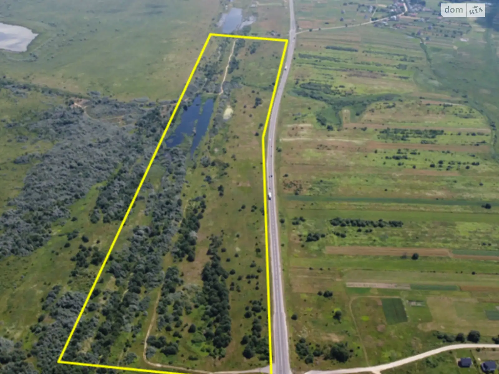 Продається земельна ділянка 1750 соток у Львівській області, цена: 800000 $