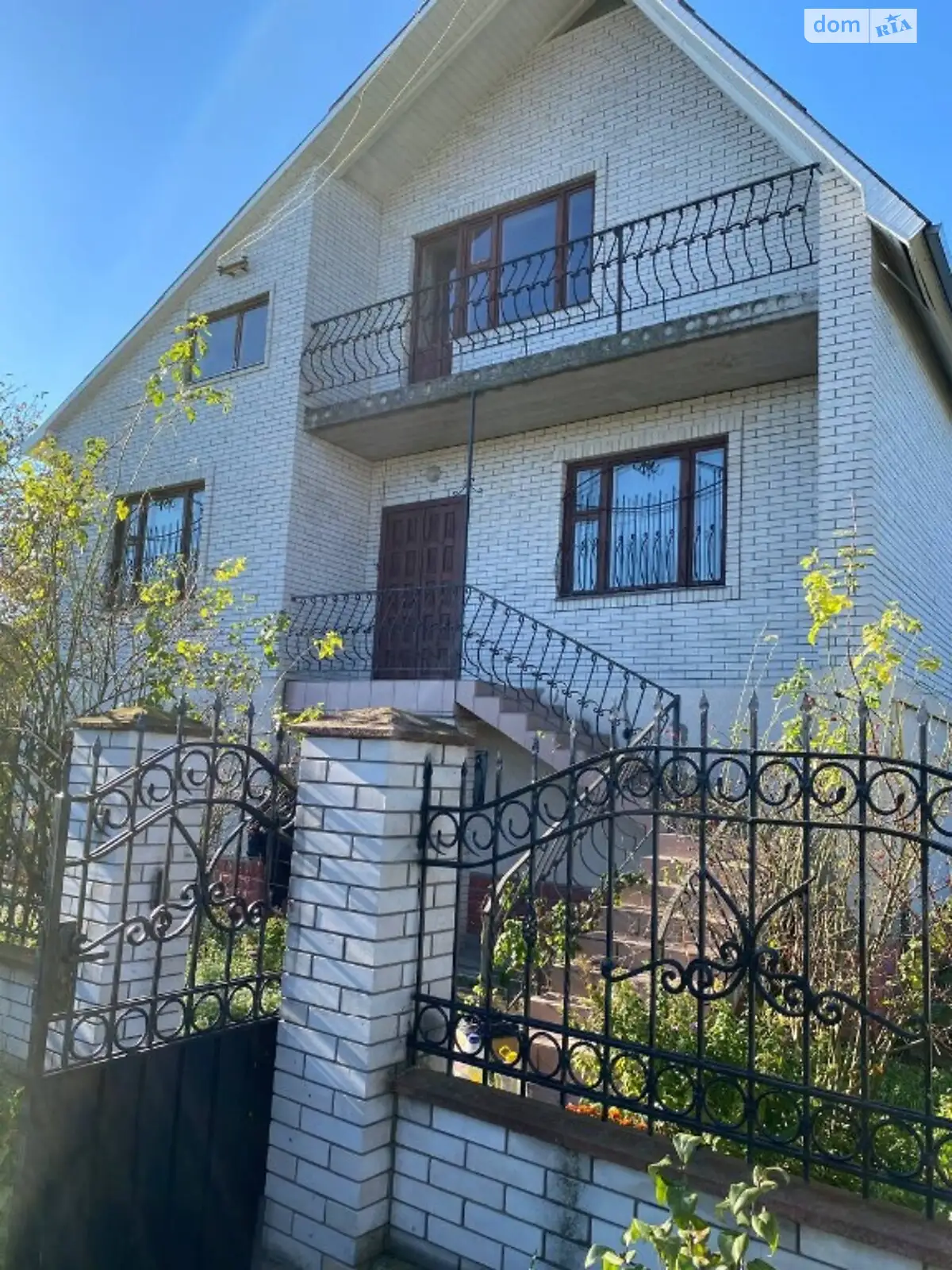Продається будинок 3 поверховий 212 кв. м з банею/сауною, цена: 76999 $ - фото 1