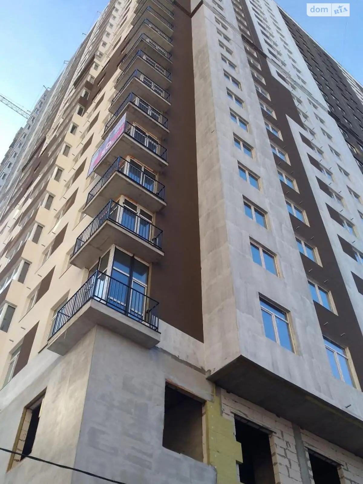 Продається 1-кімнатна квартира 53 кв. м у Києві, вул. Степана Руданського, 9А - фото 1