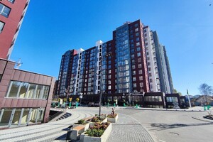 Продажа квартиры, Ивано-Франковск, р‑н. Центр, Княгинин улица, дом 44