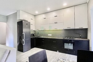 Продается одноэтажный дом 100 кв. м с гаражом, цена: 180000 $