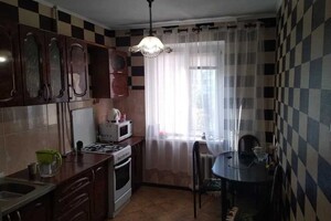 Продается 3-комнатная квартира 63 кв. м в Полтаве, ул. Головко