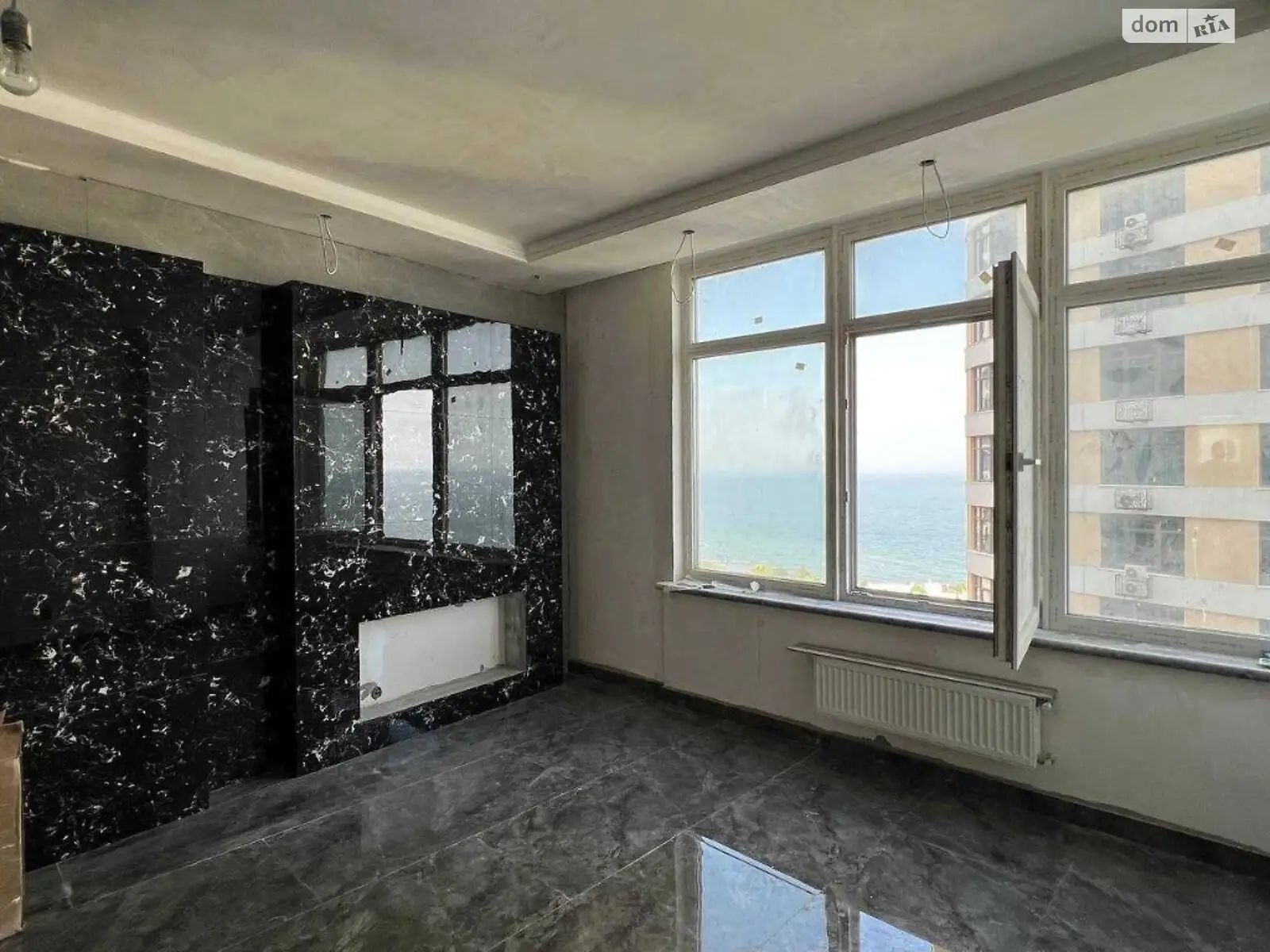Продається 3-кімнатна квартира 106 кв. м у Одесі, вул. Каманіна, 16А - фото 1