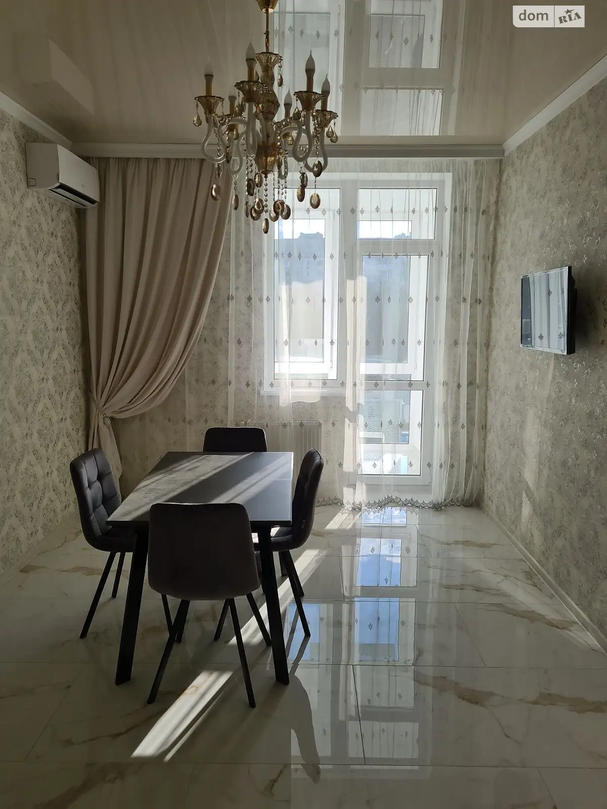 Продается 1-комнатная квартира 44 кв. м в Одессе, 3-й пер. Костанди - фото 1
