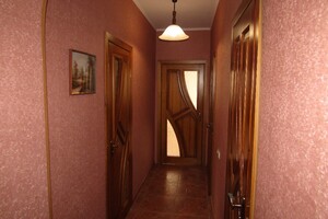 Продается 2-комнатная квартира 69 кв. м в Виннице, Зодчих улица
