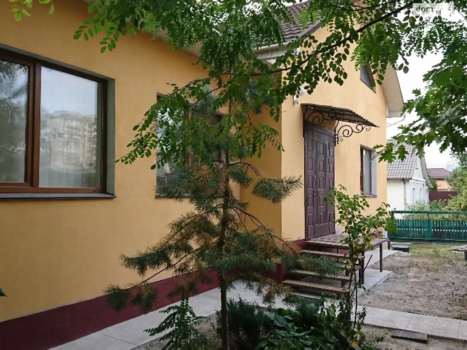 Продается одноэтажный дом 400 кв. м с садом - фото 2