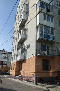 Продается 2-комнатная квартира 82.5 кв. м в Тернополе, ул. Лысенко