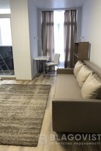Продается 1-комнатная квартира 33 кв. м в Киеве, ул. Маршала Рыбалко
