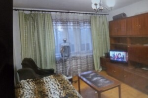 Продается 3-комнатная квартира 60 кв. м в Тернополе, пер. Девичий