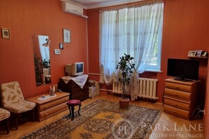 Продается 2-комнатная квартира 57 кв. м в Киеве, ул. Депутатская
