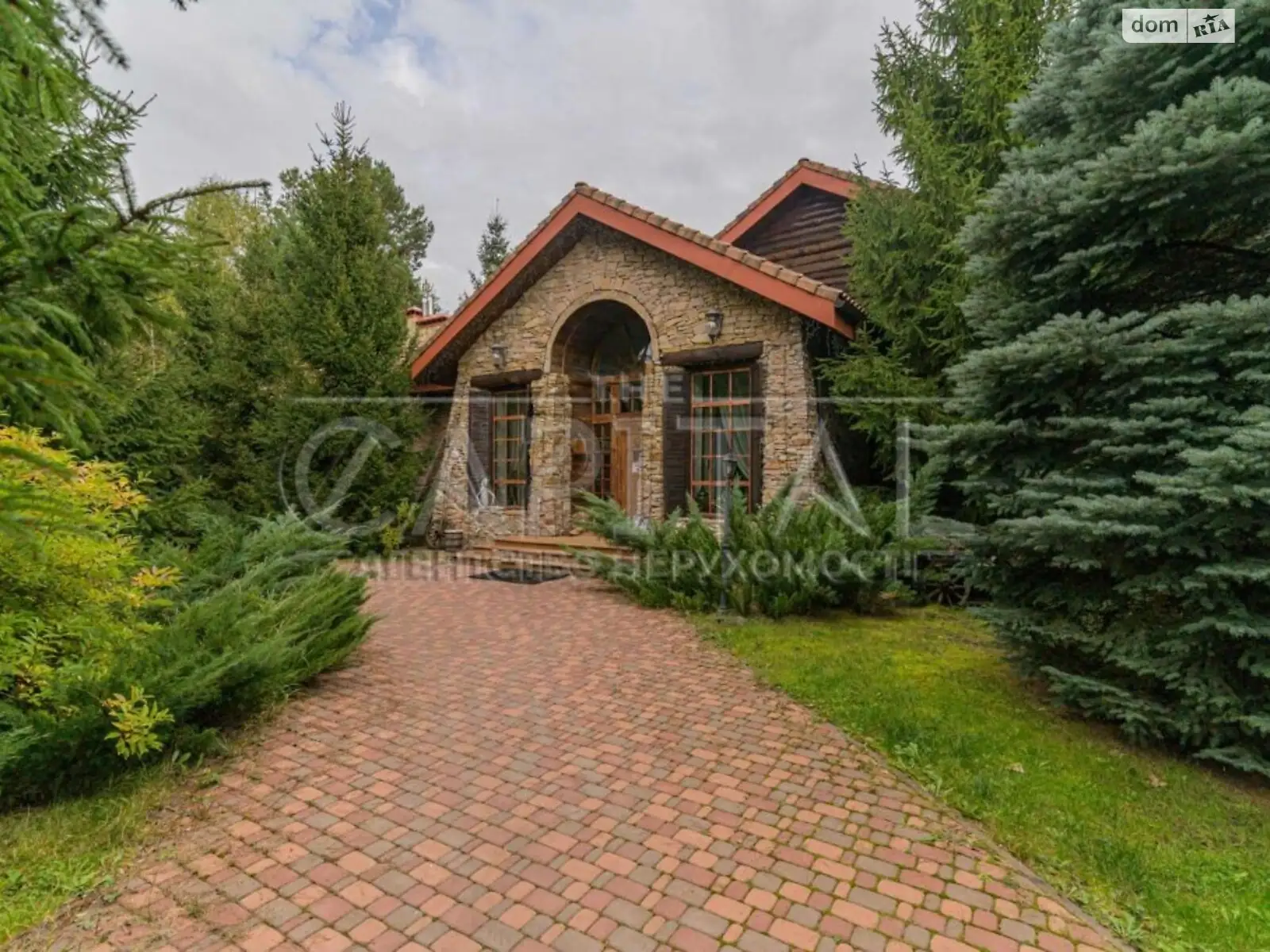 Продається одноповерховий будинок 540 кв. м с басейном, цена: 1500000 $ - фото 1