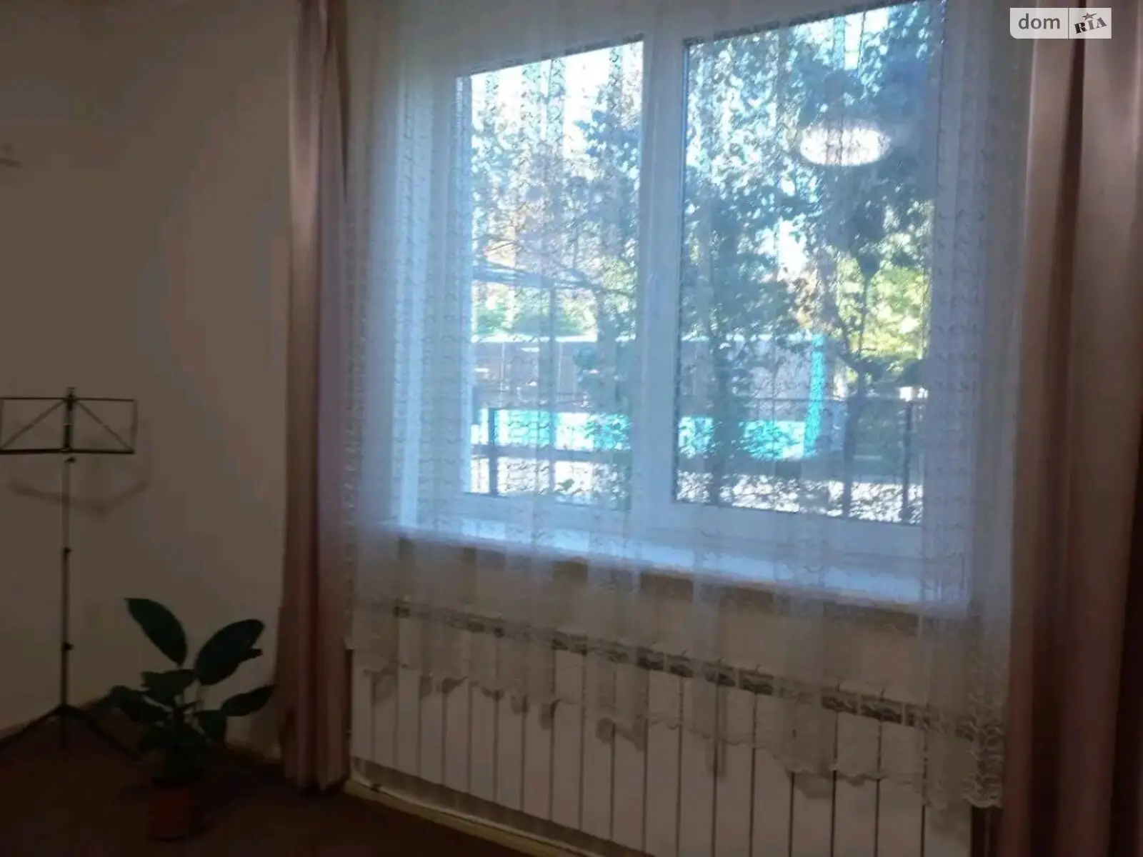Продается одноэтажный дом 110 кв. м с беседкой, цена: 190000 € - фото 1