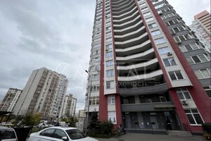 Продается 2-комнатная квартира 54 кв. м в Киеве, ул. Драгоманова