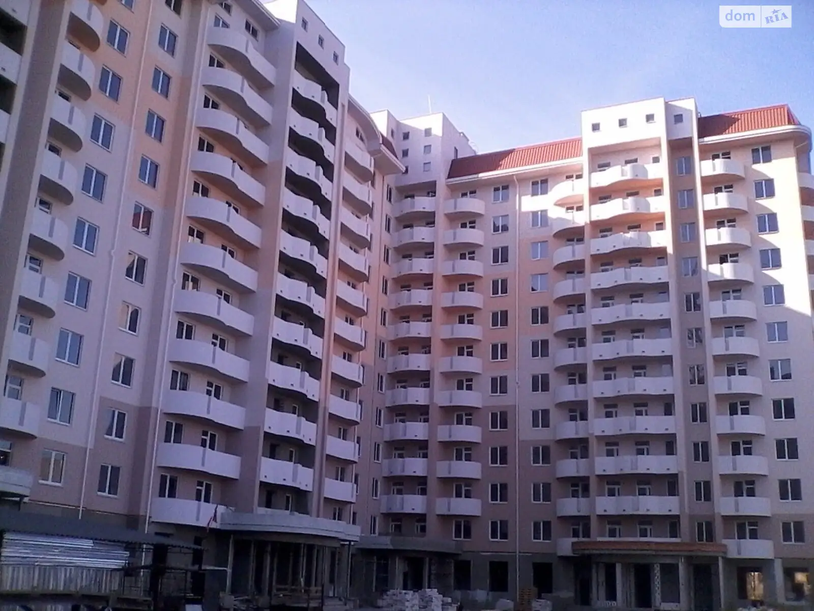 Продається 2-кімнатна квартира 84 кв. м у Одесі, вул. Маршала Малиновського