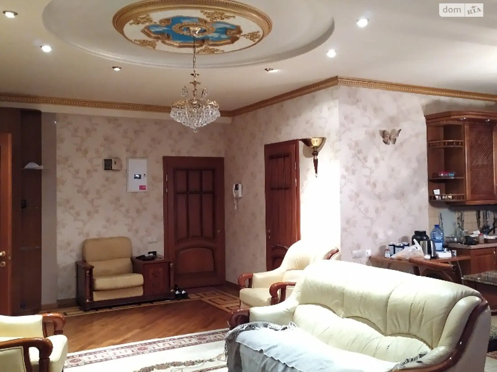 Продається 2-кімнатна квартира 94 кв. м у Одесі, вул. Тіниста - фото 1