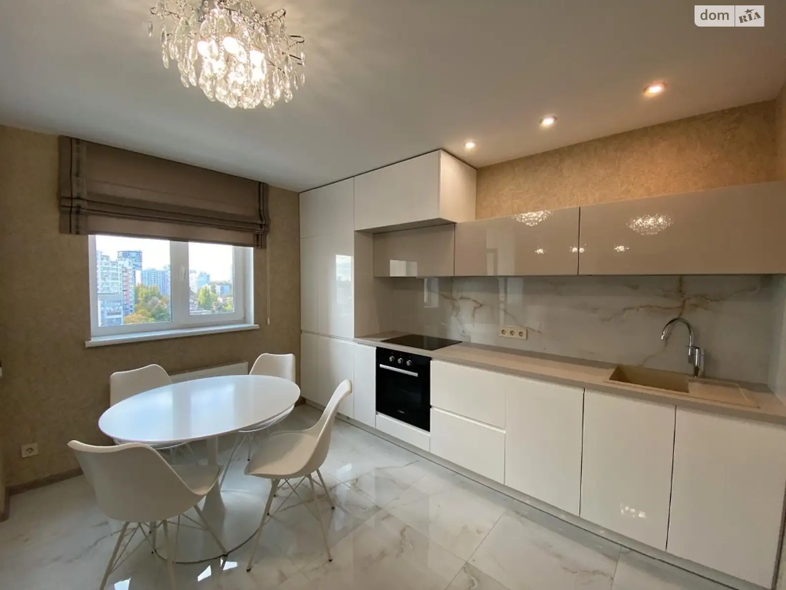 Продается 3-комнатная квартира 102 кв. м в Одессе, цена: 135000 $ - фото 1