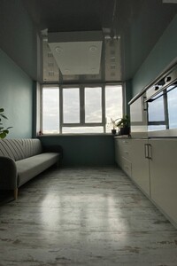 Продается 2-комнатная квартира 60 кв. м в Киеве, ул. Феодосийская