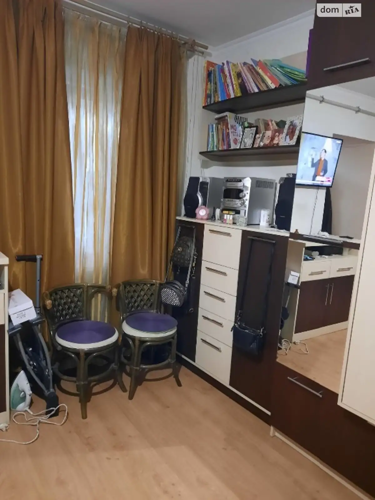 Продается 2-комнатная квартира 38 кв. м в Одессе, ул. Разумовская, 16