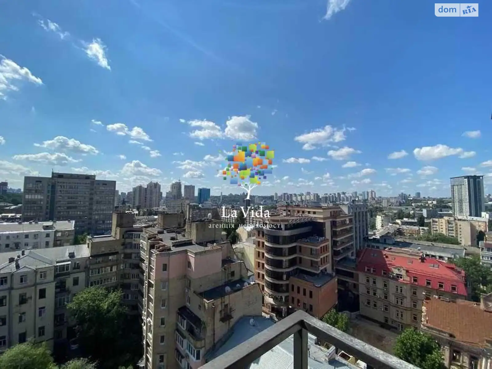 Продается 4-комнатная квартира 234 кв. м в Киеве, ул. Александра Конисского(Тургеневская) - фото 1