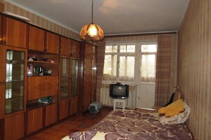 Продается 2-комнатная квартира 45 кв. м в Виннице, Николая Ващука (Квятека) улица
